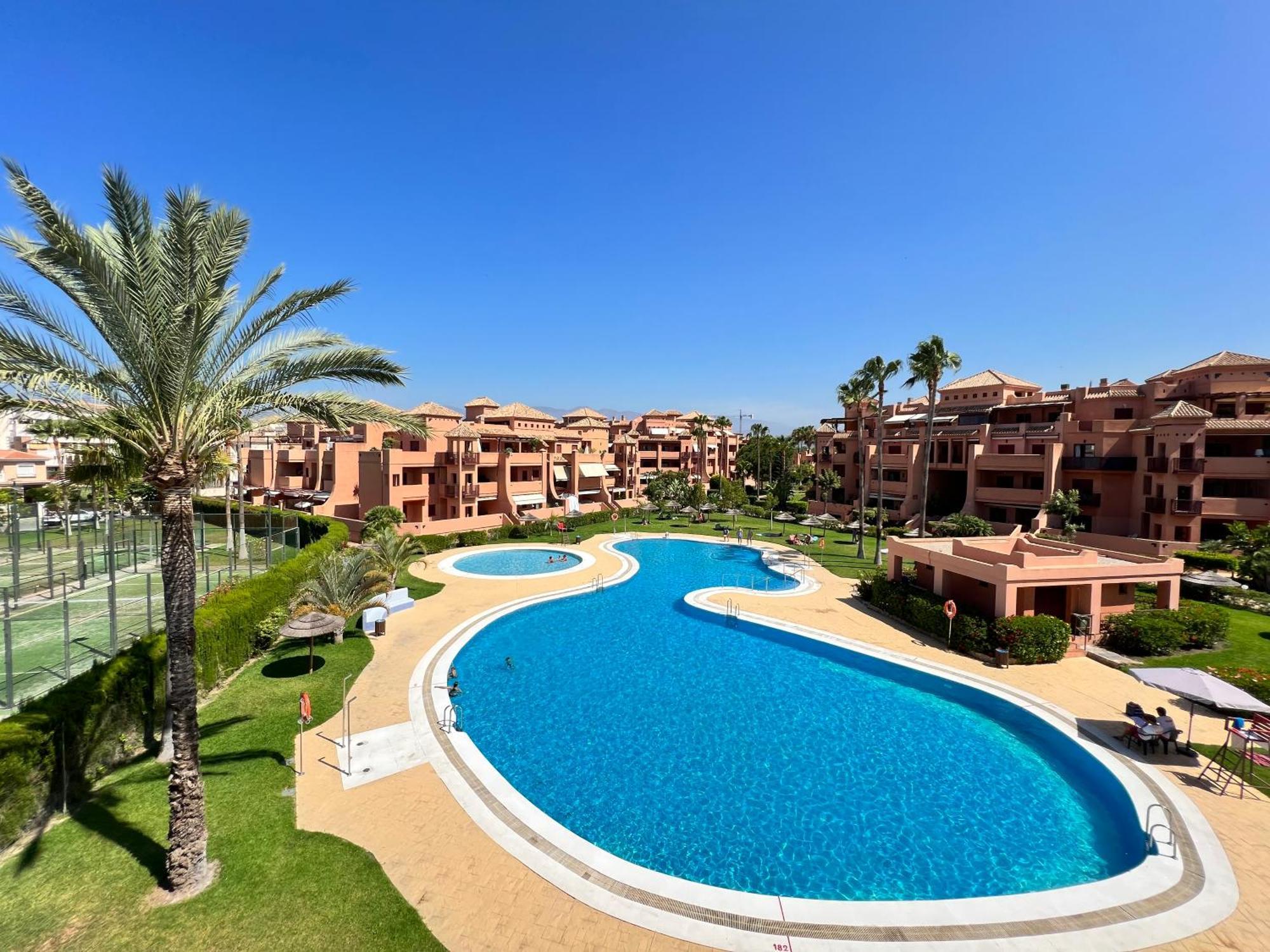 Pushe Penthouse Playa Granada Beach & Golf 2 Мотріль Екстер'єр фото